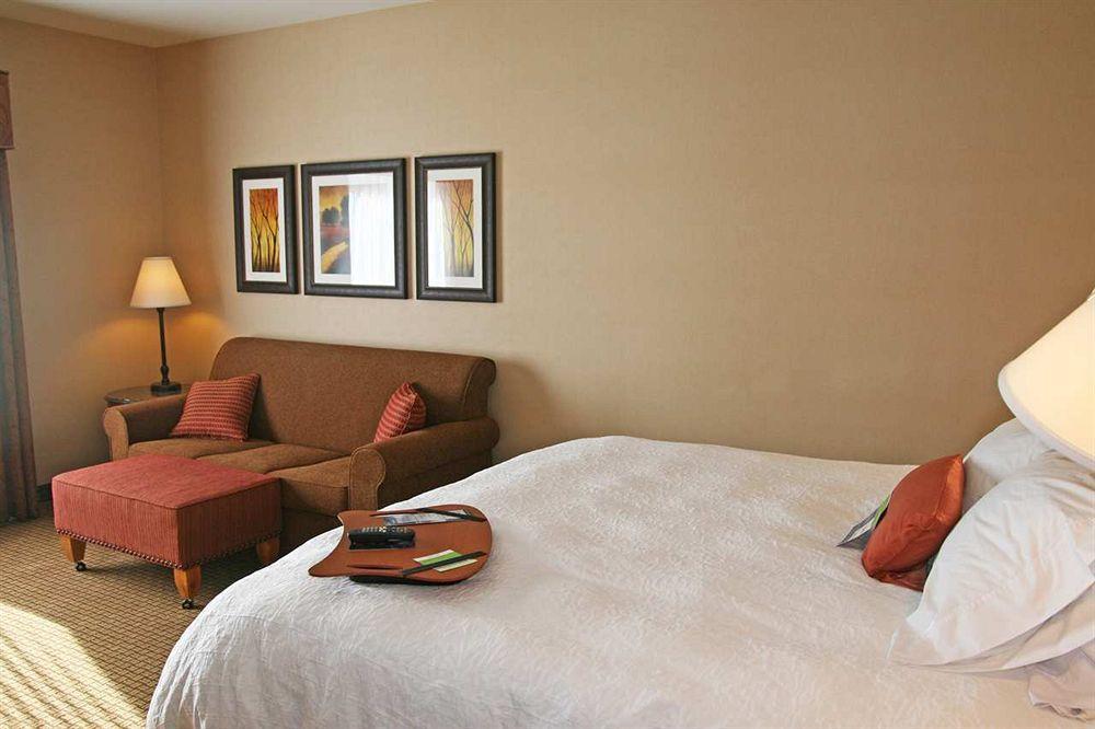 Hampton Inn&Suites Buffalo Zimmer foto