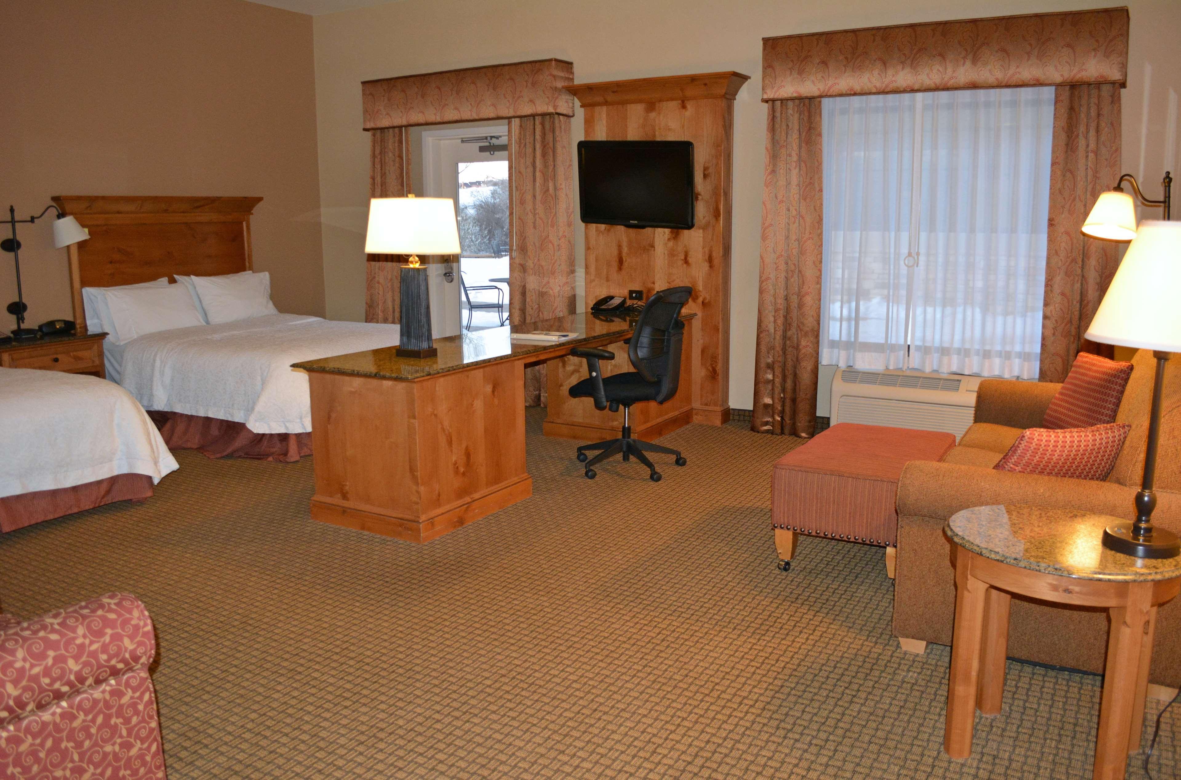 Hampton Inn&Suites Buffalo Exterior foto