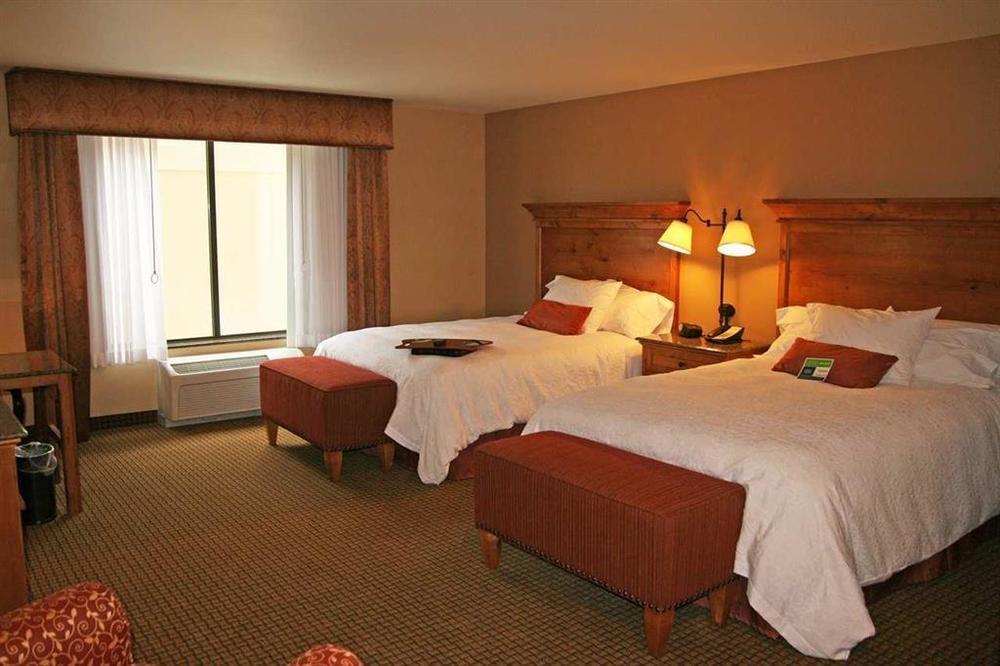 Hampton Inn&Suites Buffalo Zimmer foto