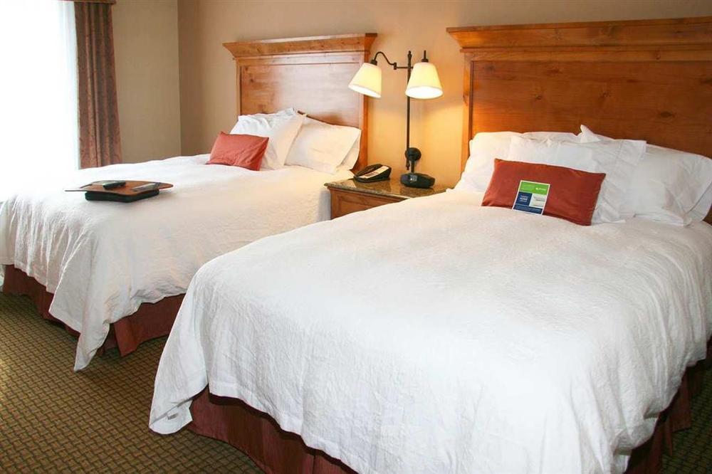 Hampton Inn&Suites Buffalo Zimmer foto