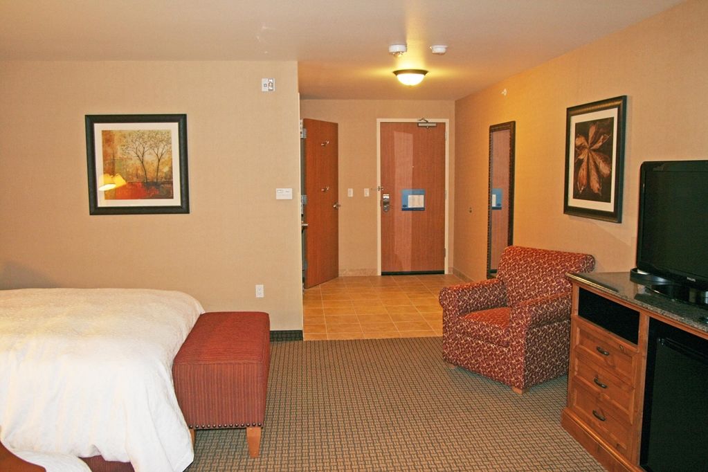 Hampton Inn&Suites Buffalo Zimmer foto